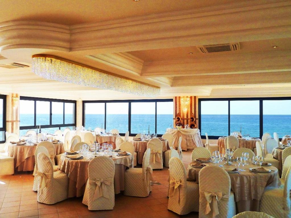 Baia Tropea Resort Parghelia Bagian luar foto