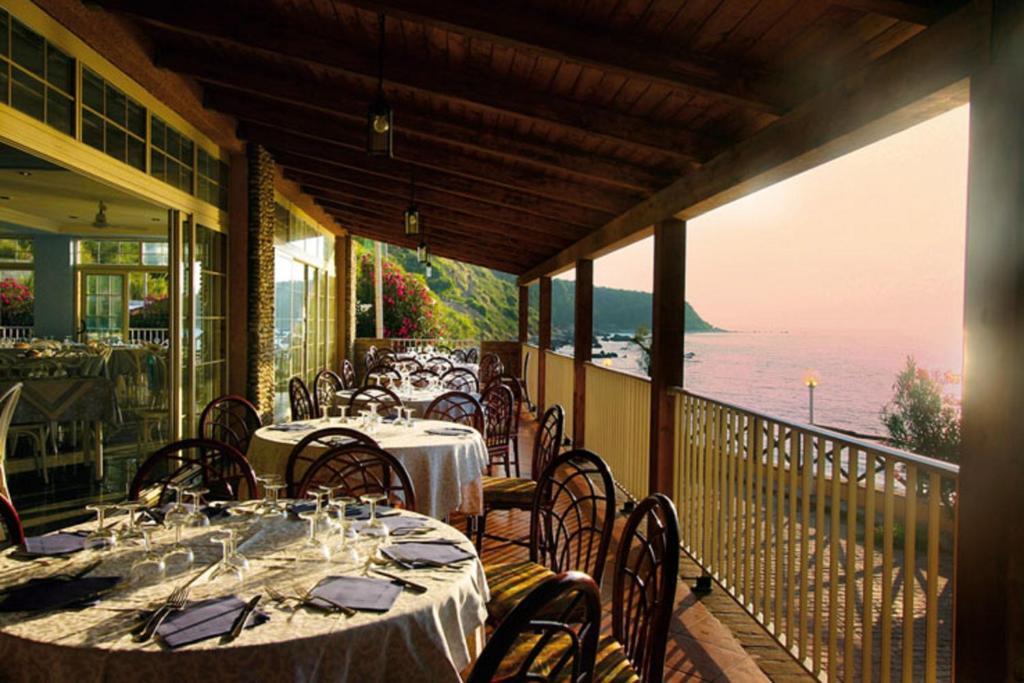 Baia Tropea Resort Parghelia Bagian luar foto